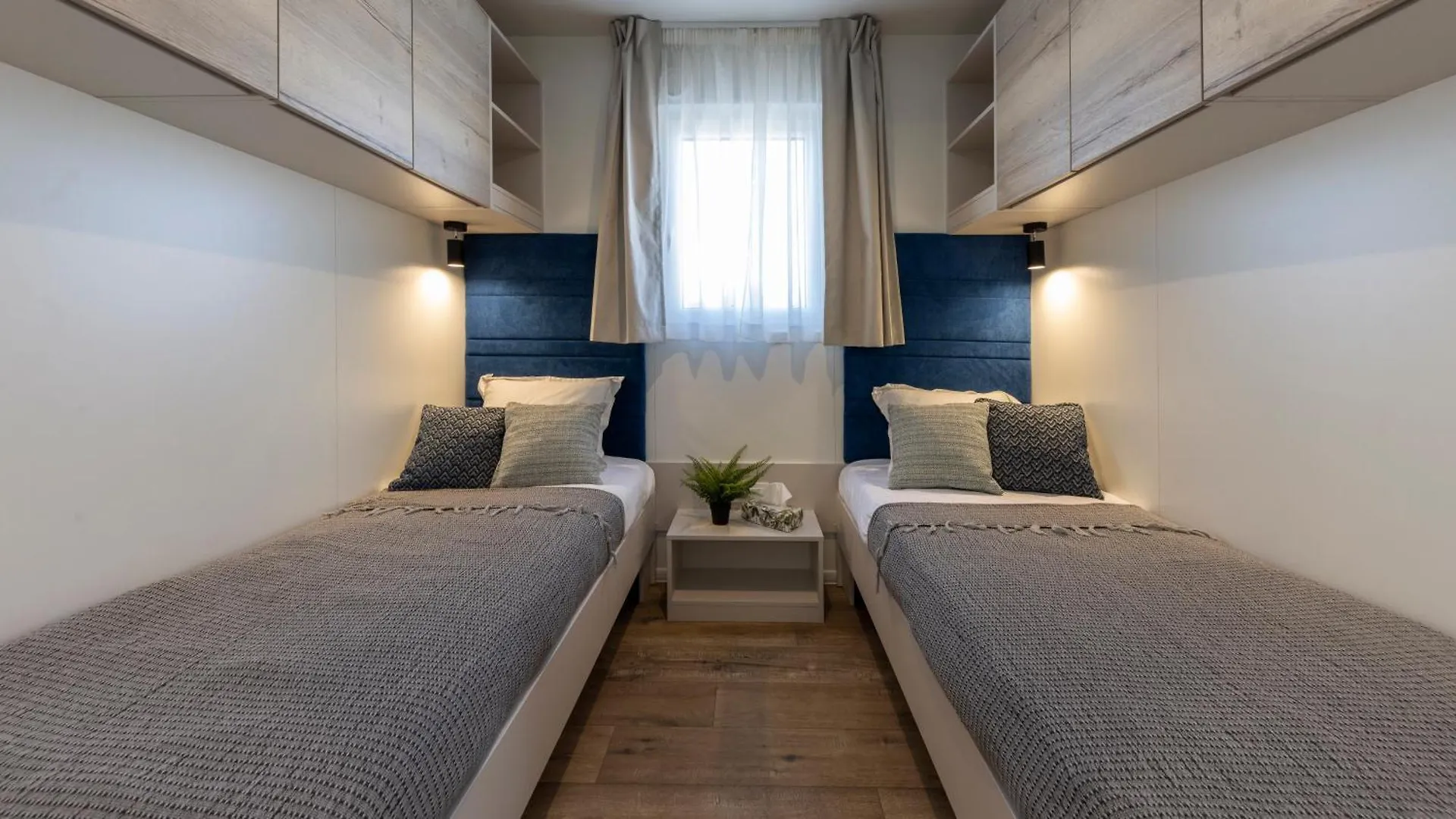 Mobile Homes Lopari Nerezine 4*,