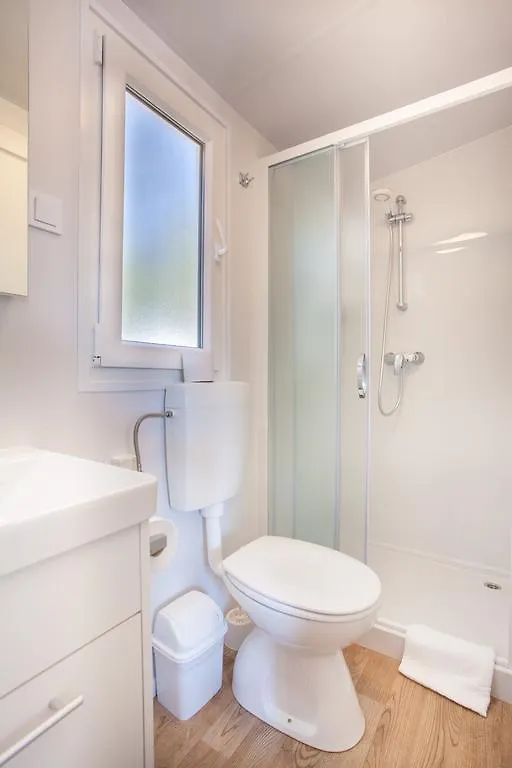 Mobile Homes Lopari Nerezine 4*,
