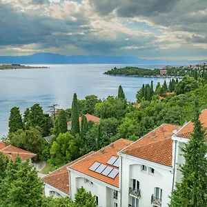 Delfin Hotel