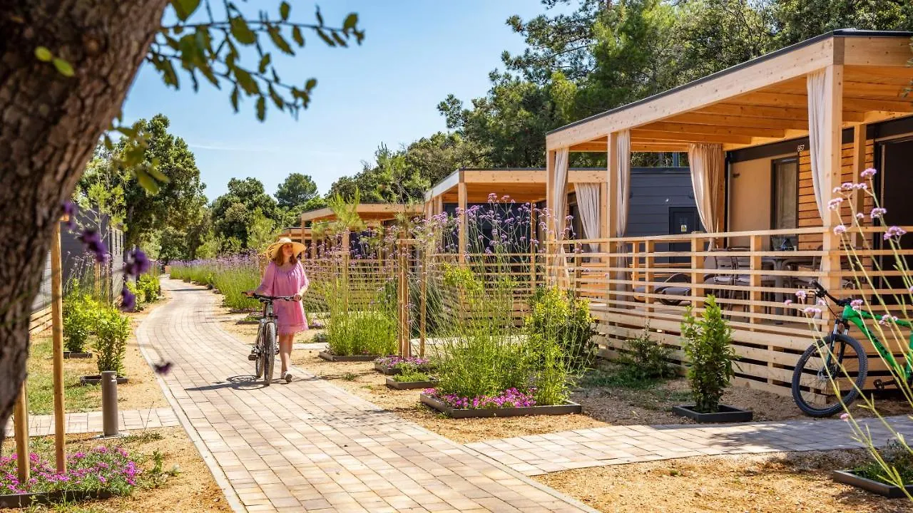 Mobile Homes Lopari Nerezine